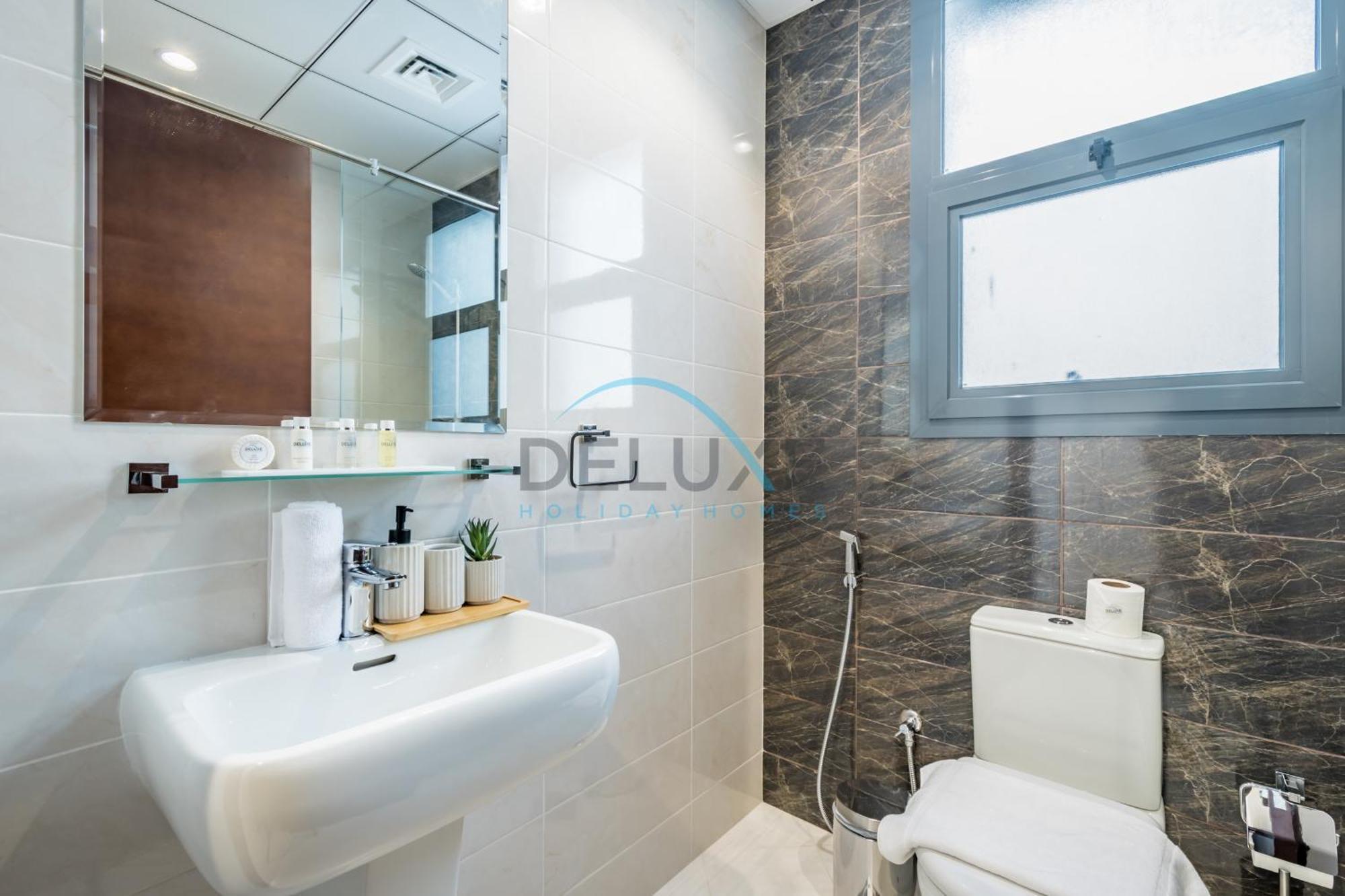 3br Maid's With Pool Perfect For Groups By Deluxe Homes Fujaïrah